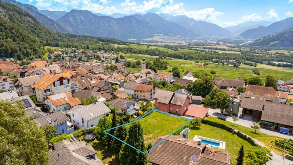 Baulandparzelle in Jenins mit Sonne, Ruhe und Weitsicht