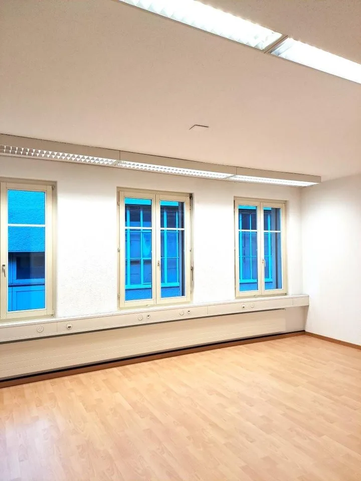 Schöner Büro/-Praxisraum an zentraler Lage in Wängi