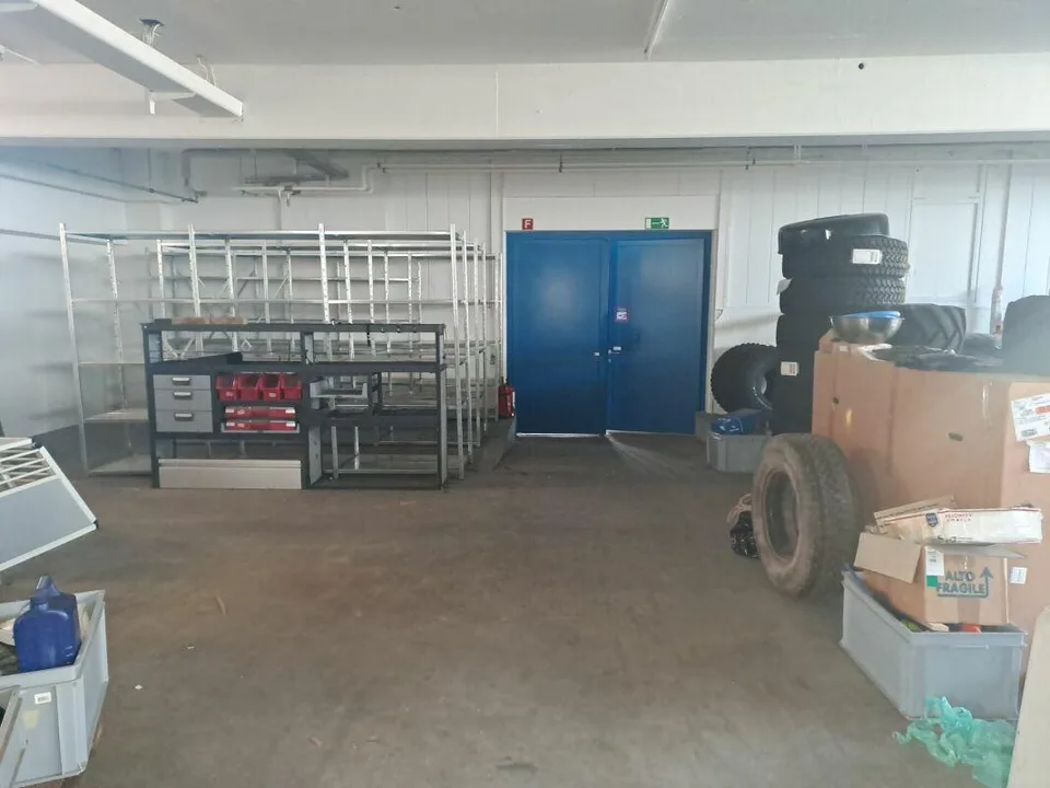 Large storage space (413 m²) in the west of St. Gallen