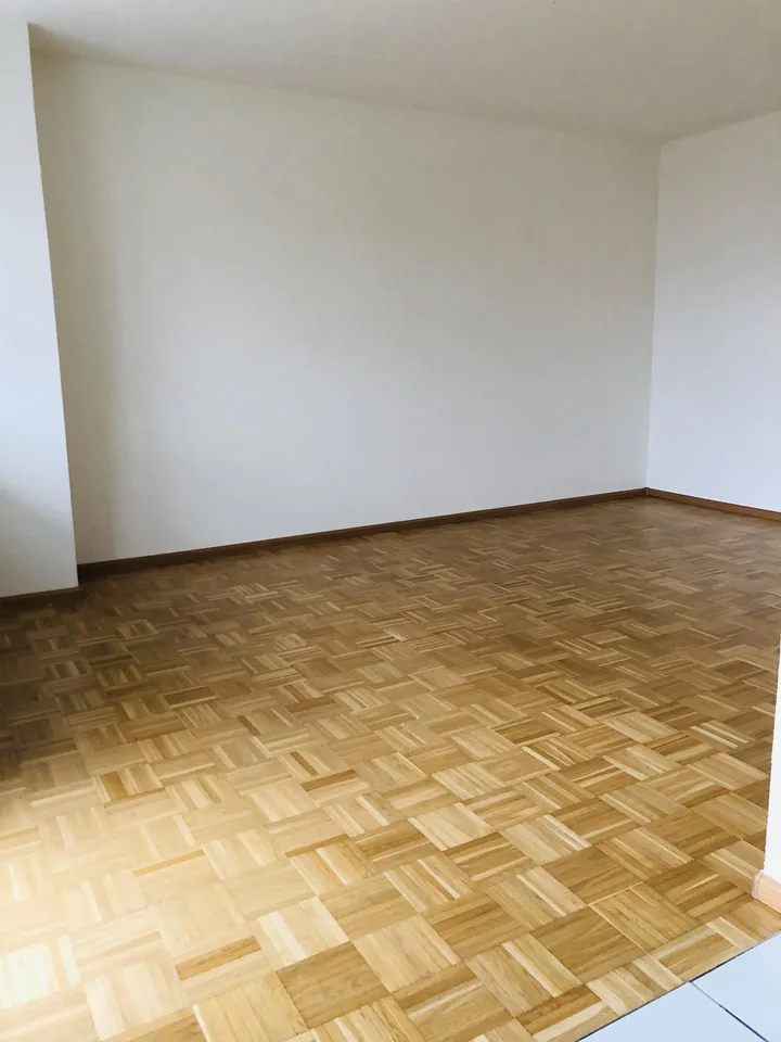 Appartamento di 2 camere accogliente in un quartiere tranquillo