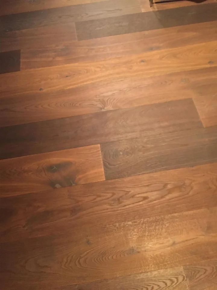 Exklusive Wohnung - bis 5m Raumhöhe - Blick auf die Lägern
