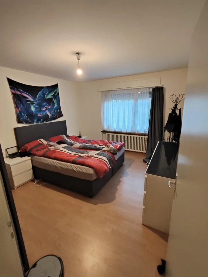 3.5 Zimmer-Wohnung mit Balkon