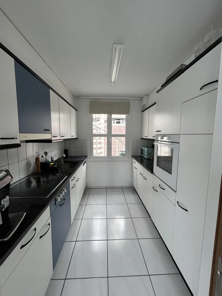 4.5-Zimmer-Wohnung mit Seeblick, grosser Dachterrasse & privatem Seezugang