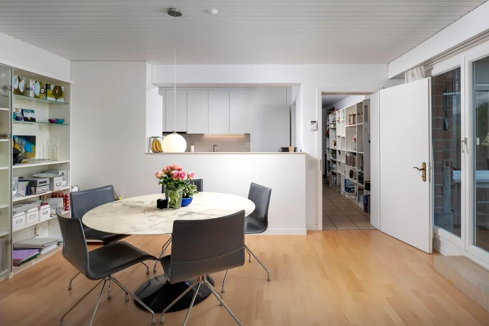 Grosszügiges Terrassenhaus mit Weitsicht und viel Privatsphäre