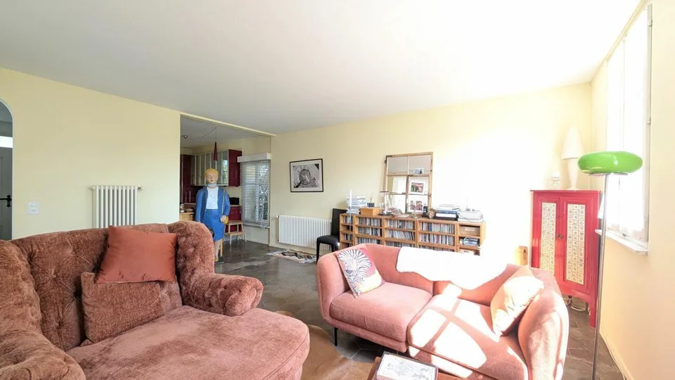 Casa di charme con giardino d'inverno e panorama sulle montagna