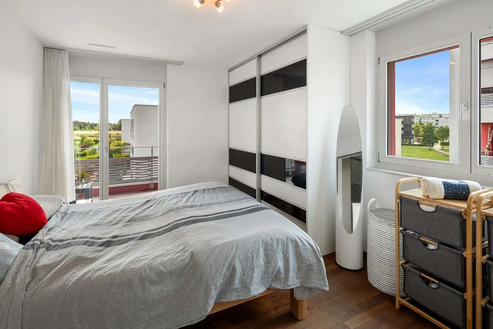 Appartement spacieux 5.5 pièces avec vue lointaine et orientation ensoleillée
