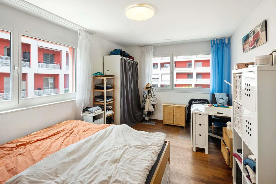Appartement spacieux 5.5 pièces avec vue lointaine et orientation ensoleillée