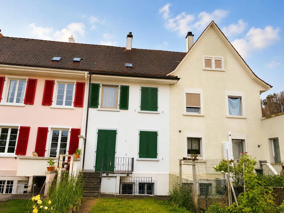 Reihen-EFH mit Garten und separater Gargenparzelle im Bieterverfahren