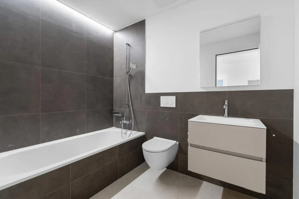 TILIA | New 4.5-room apartment with 127 m2 NWF - Partial lake view - Ready for occupancy from October 5, 2026