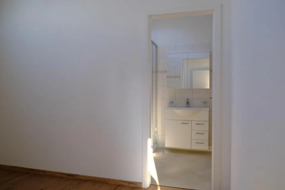 Incantevole appartamento di 2,5 locali con vista sul verde ad Aesch BL