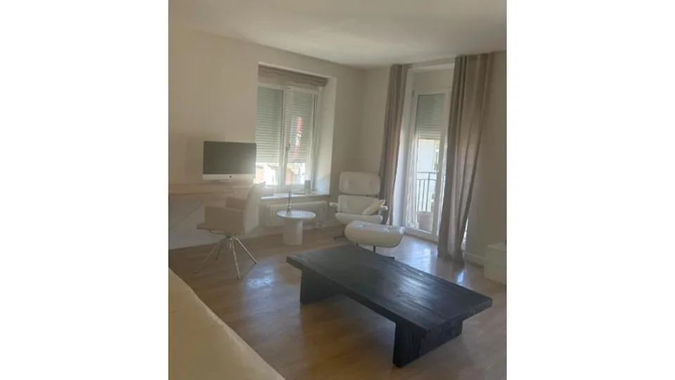 2 ZI-WOHNUNG IN ZÜRICH - KREIS 8 SEEFELD/MÜHLEBACH, MÖBLIERT, TEMPORÄR