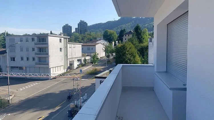 4 ZI-WOHNUNG IN ZÜRICH, MÖBLIERT, TEMPORÄR