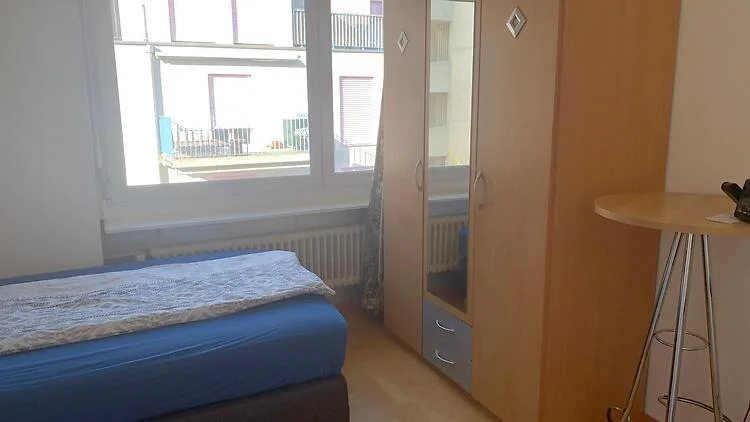 4 ZI-WOHNUNG IN ZÜRICH, MÖBLIERT, TEMPORÄR