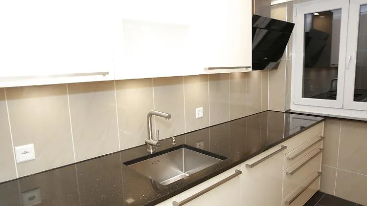 4 ZI-WOHNUNG IN ZÜRICH, MÖBLIERT, TEMPORÄR