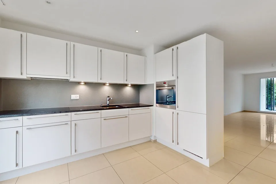 Moderne Wohnung mit Gartensitzplatz - Mieten ohne Kaution