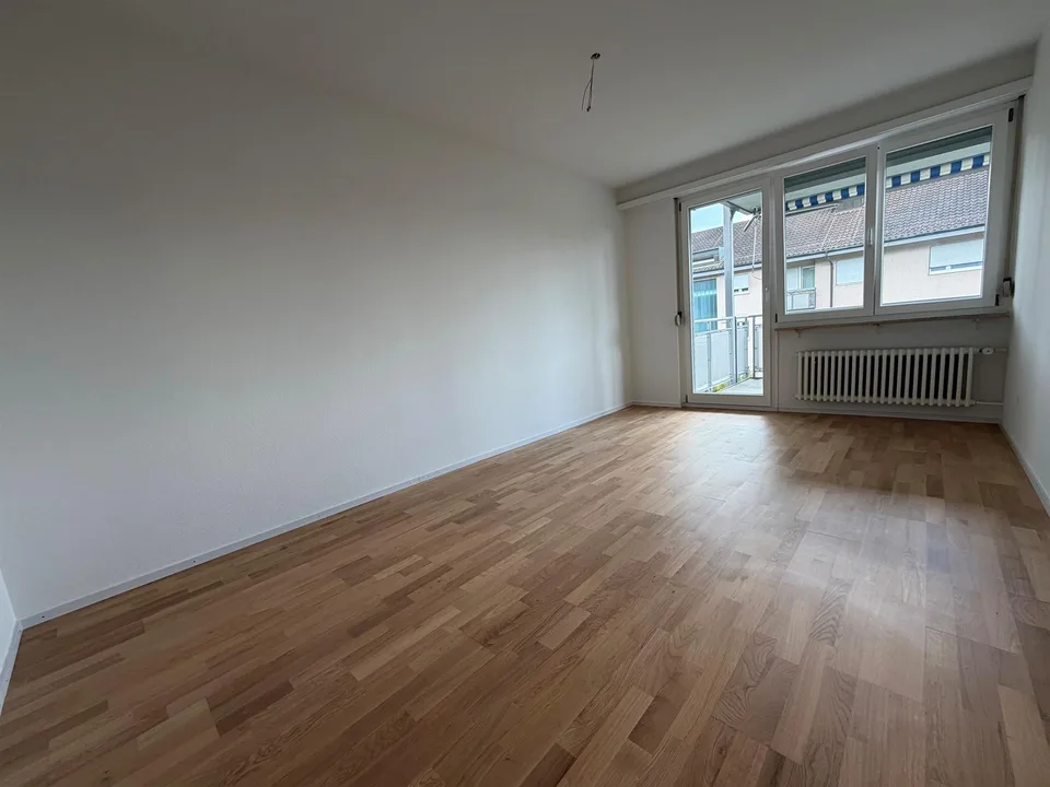 Appartement fraîchement rénové avec équipement de haute qualité dans une petite maison multifamiliale