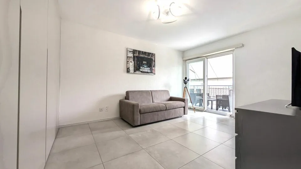 Wohnung mit teilweiser Seesicht