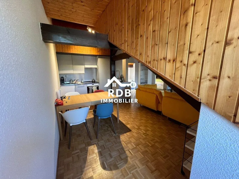 Appartement de 3,5 pièces au 3ème étage sans ascenseur à Genève 1202