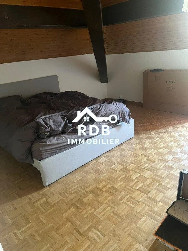 Appartement de 3,5 pièces au 3ème étage sans ascenseur à Genève 1202