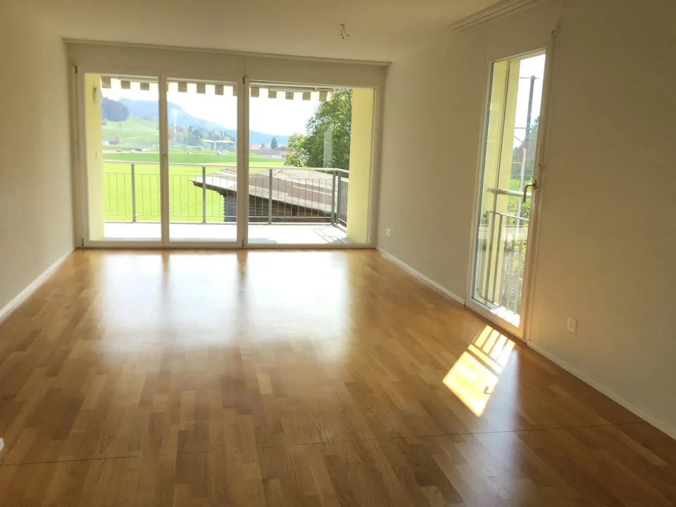 Wohnen mit Aussicht auf die Berner Alpen