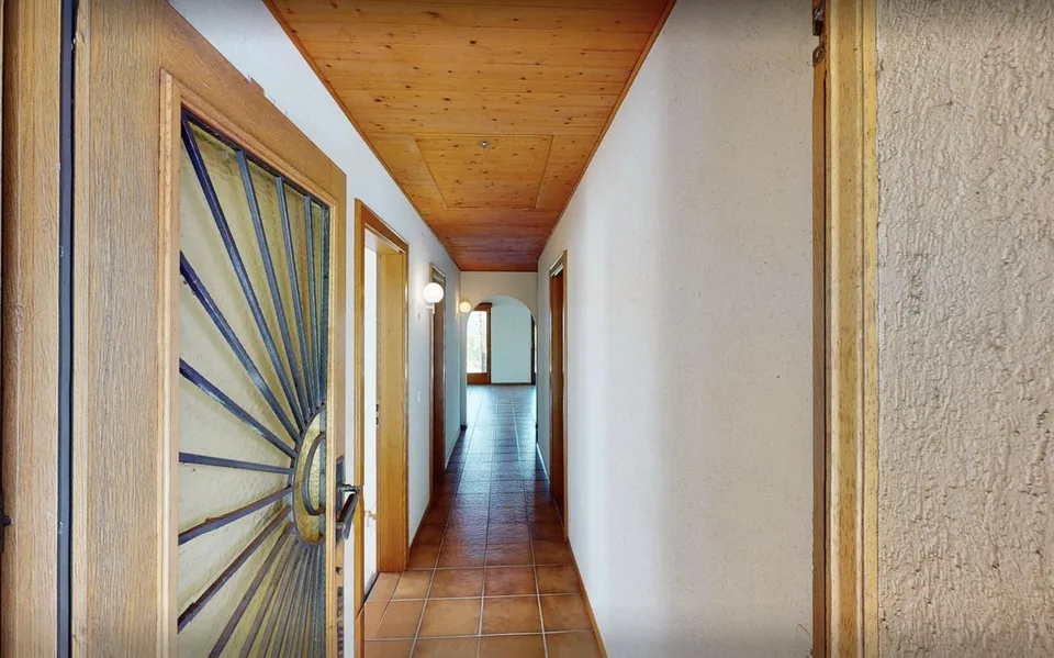 Charmantes Wohnhaus mit unverbaubarer Seesicht und exklusiven Baure...