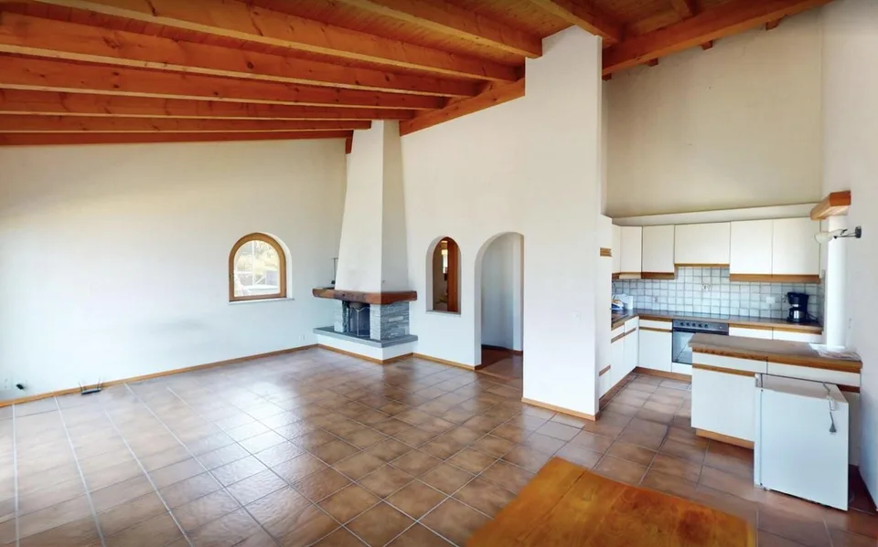 Charmantes Wohnhaus mit unverbaubarer Seesicht und exklusiven Baure...