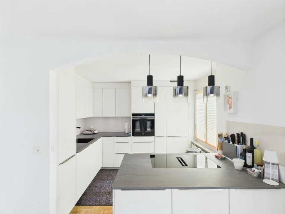 3.5 Zimmer Wohnung in 3-Familienhaus