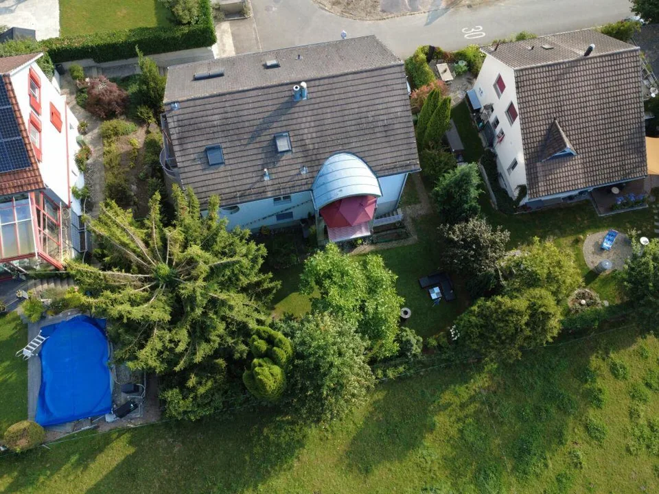 3.5 Zimmer Wohnung in 3-Familienhaus