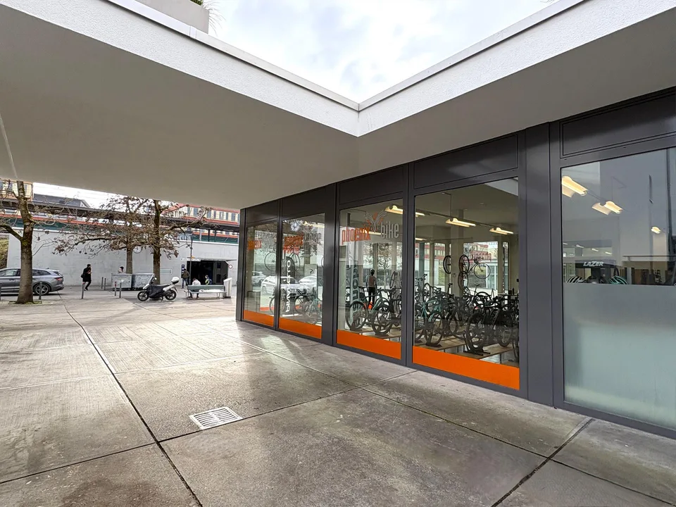 Vermietete Gewerbefläche beim Bahnhof Baar - Attraktive Kapitalanlage