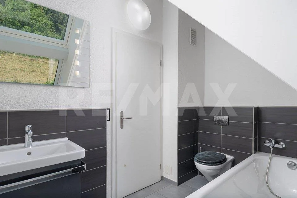 Moderne 3.5-Zimmer-Wohnung in Würenlos zu kaufen – ideal für Single...