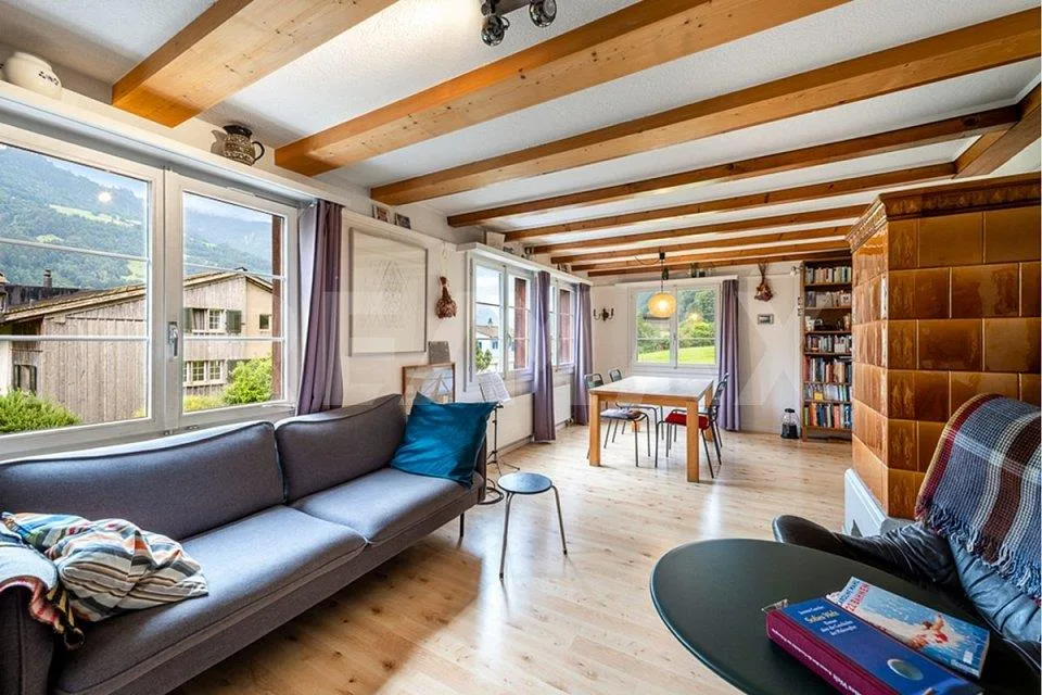 Maison unifamiliale de 5½ pièces dans un bel emplacement