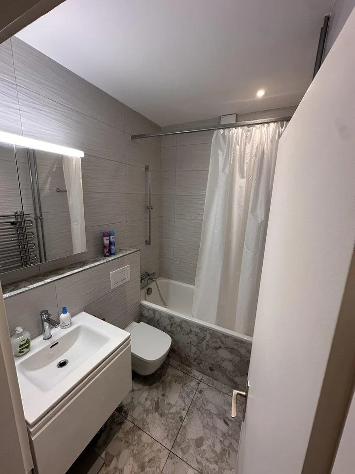 Helle 3-Zimmer-Wohnung mit Balkon in Zürich-Schwamendingen
