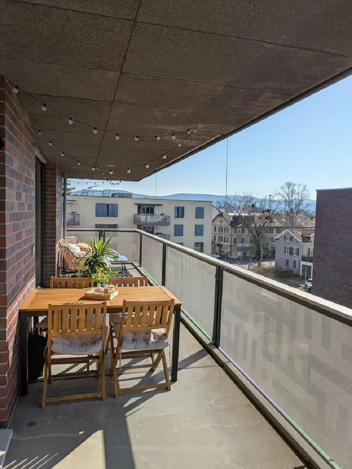 Moderne 3-Zimmer-Wohnung mit Balkon in Winterthur