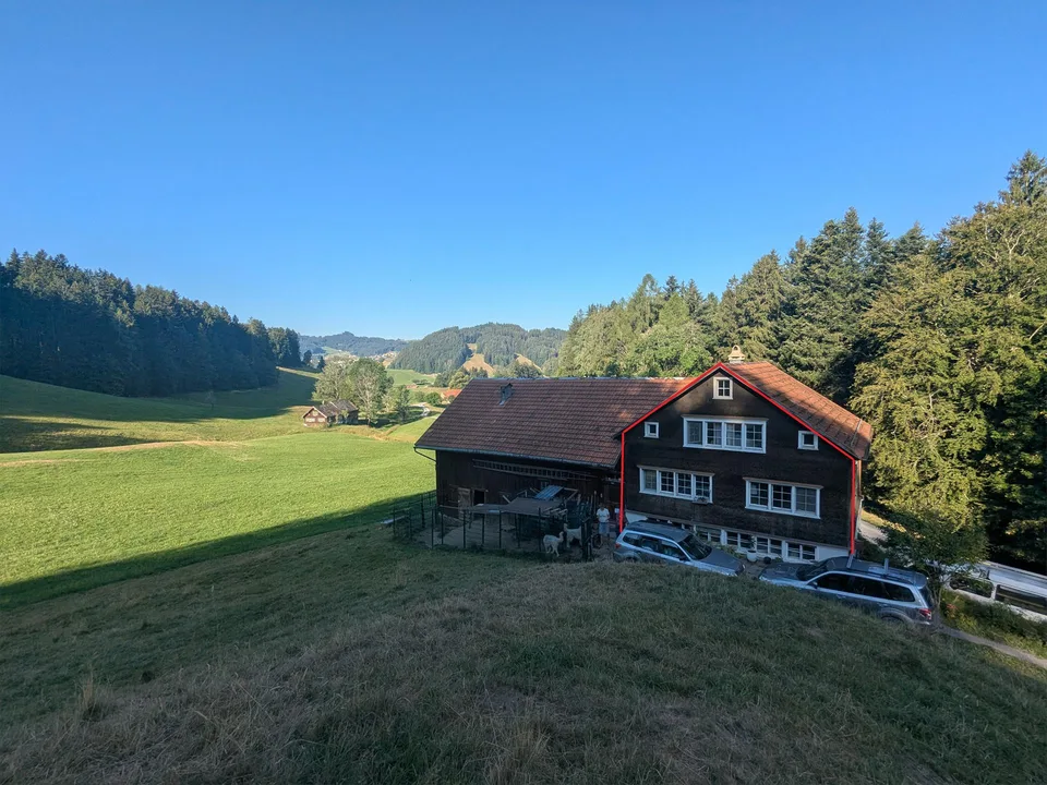 Hausteil ohne Scheune an Alleinlage