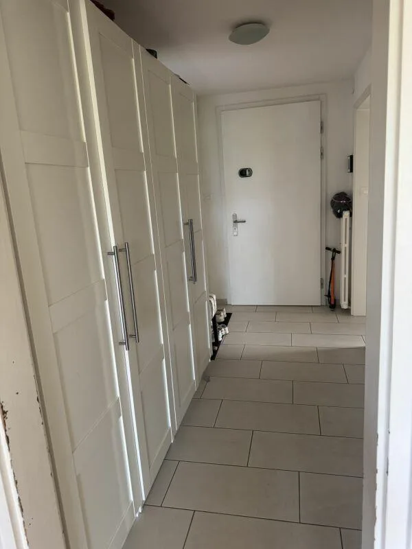 Appartement spacieux 4.5 pièces avec accès direct au lac