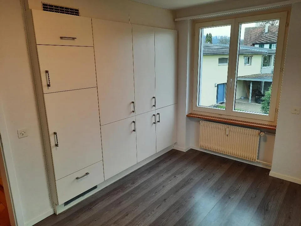Helle 4-Zimmer-Wohnung 80m2 CHF 1.280 mit Gartenstück (7-1.OG.L)