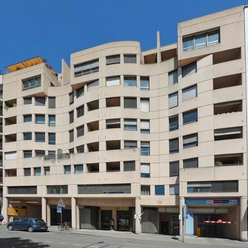 Parking intérieur - Rue Dancet / rue de Carouge