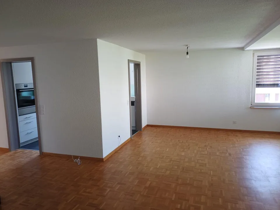 Appartement lumineux de 4,5 pièces dans un emplacement privilégié