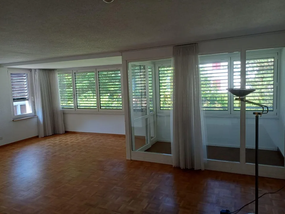 Appartement lumineux de 4,5 pièces dans un emplacement privilégié