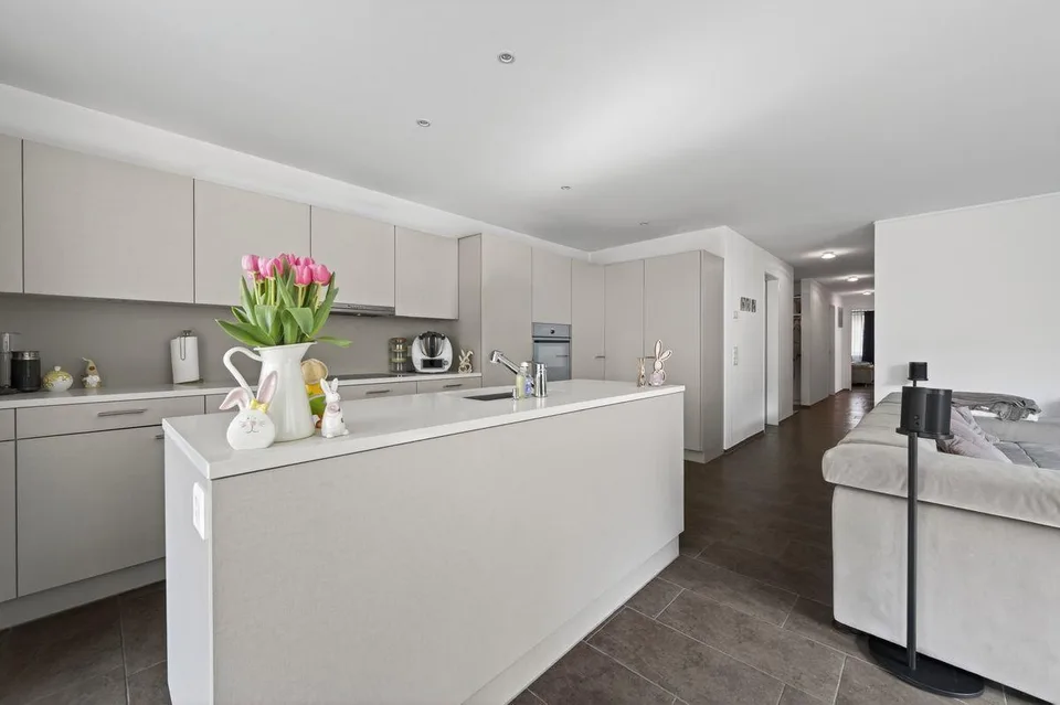 Garden apartment in family-friendly neighborhood - property swap possible!