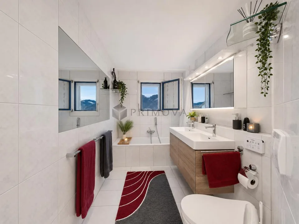 Toplage: Grosse 5.5 Zi-Wohnung für Naturliebhaber, Wasser- und Berg...