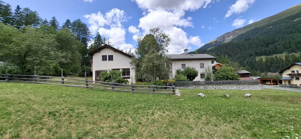 Charmante Liegenschaft mit Ausbaupotenzial