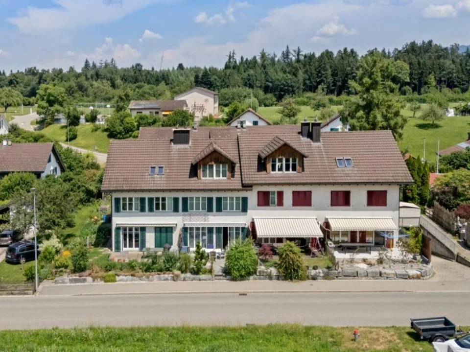 Grosszügiges & charmantes Haus für Ihre Familie