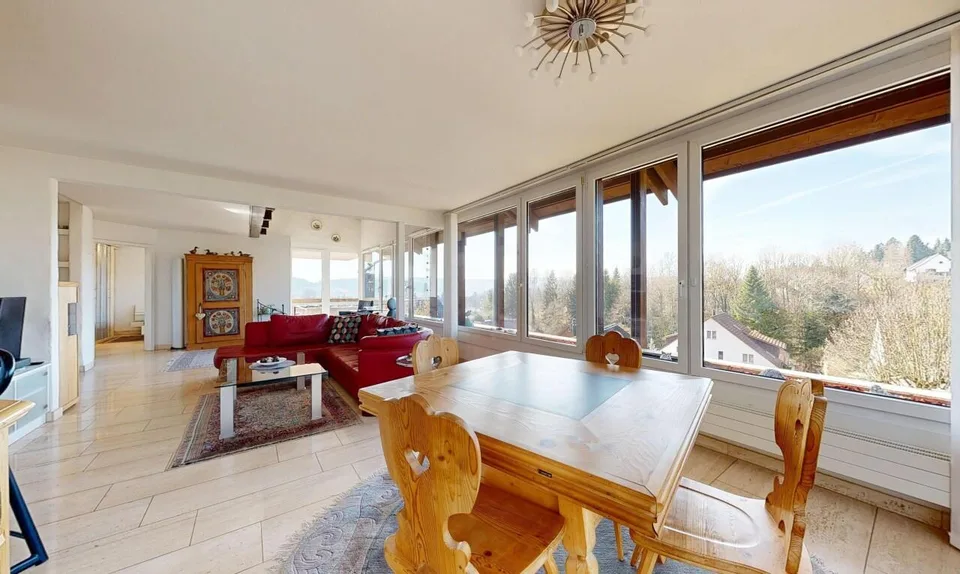 5.5-room single-family house with annex and panoramic view