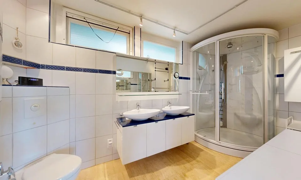 5.5-room single-family house with annex and panoramic view