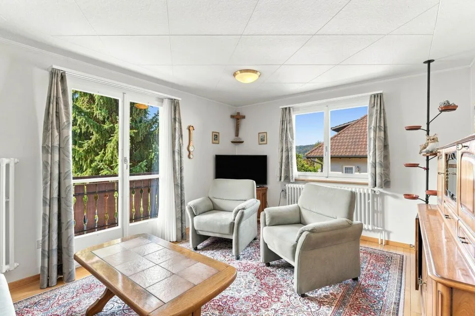 6½-room single-family house in a quiet and sunny location in the 30 km/h zone