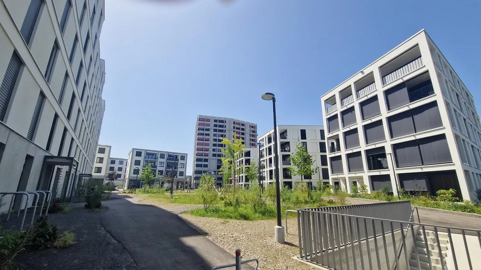 Erste gemeinsame Wohnung mit Sitzplatz