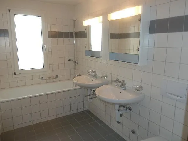 Grosszügige 3.5-Zimmerwohnung mit Weitblick