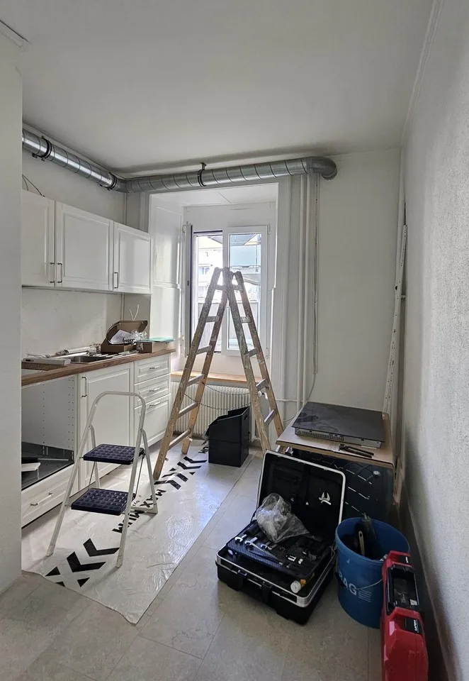 Charmant, Altbau, neu saniert, ruhig, zentral, in modernem Quartier