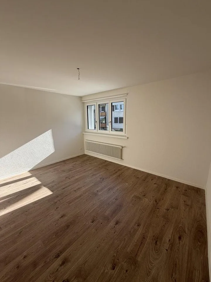 4 ½ Zimmer-Wohnung, 5600 Lenzburg